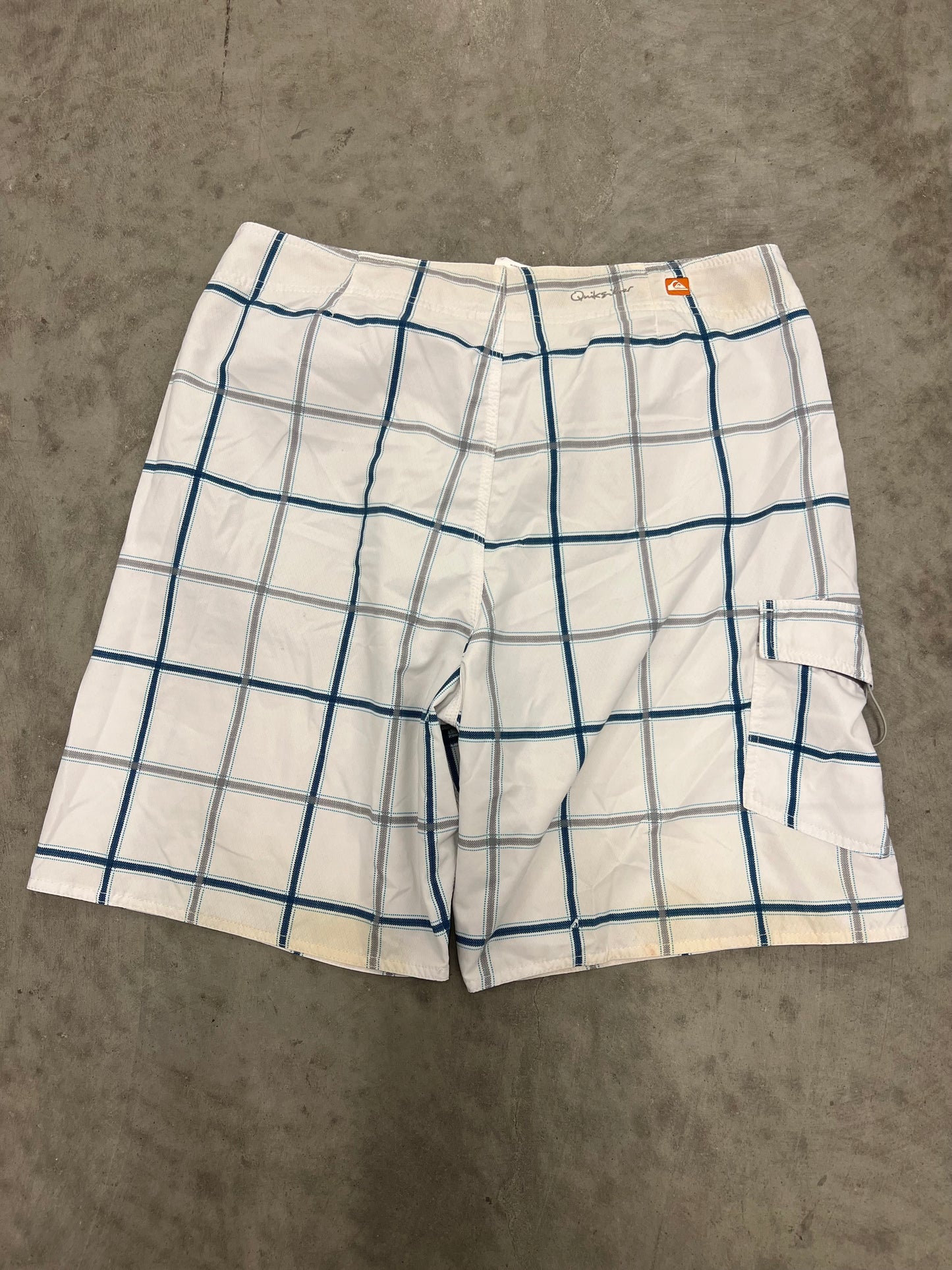 Quiksilver Boardshorts (38) ~Flawed~