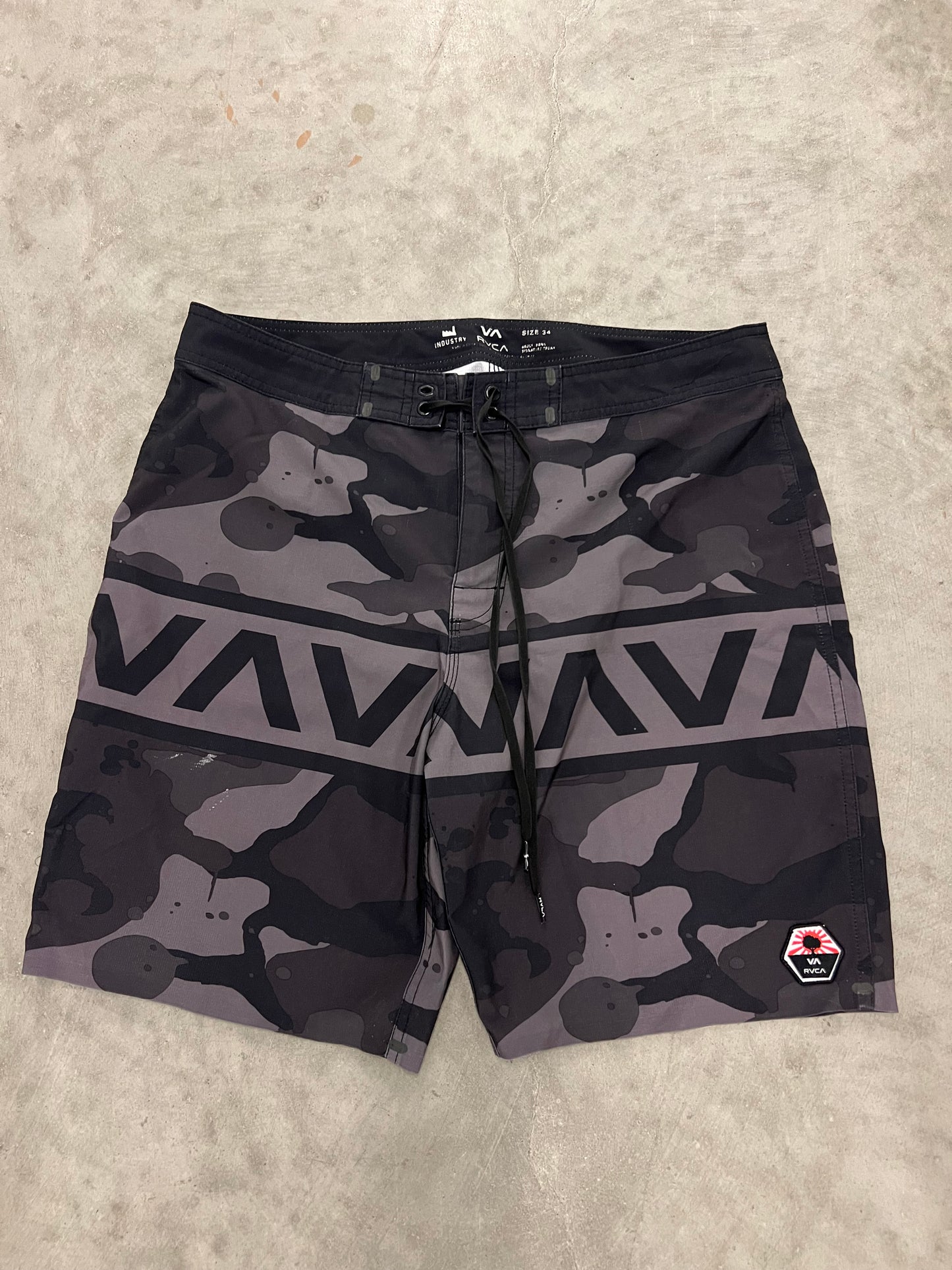 RVCA Boardshorts (34)