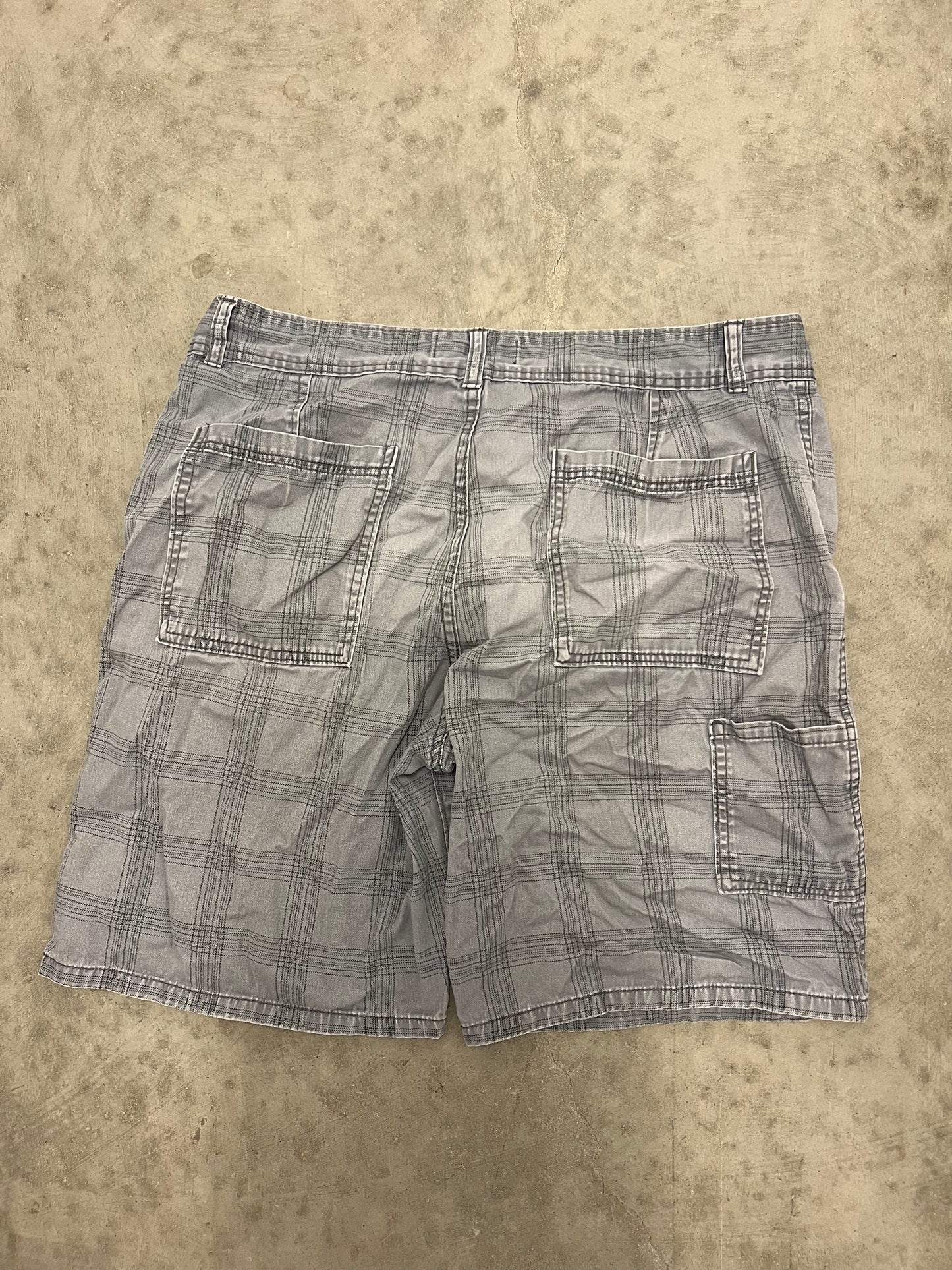 Ocean Pacific Plaid Shorts (38)