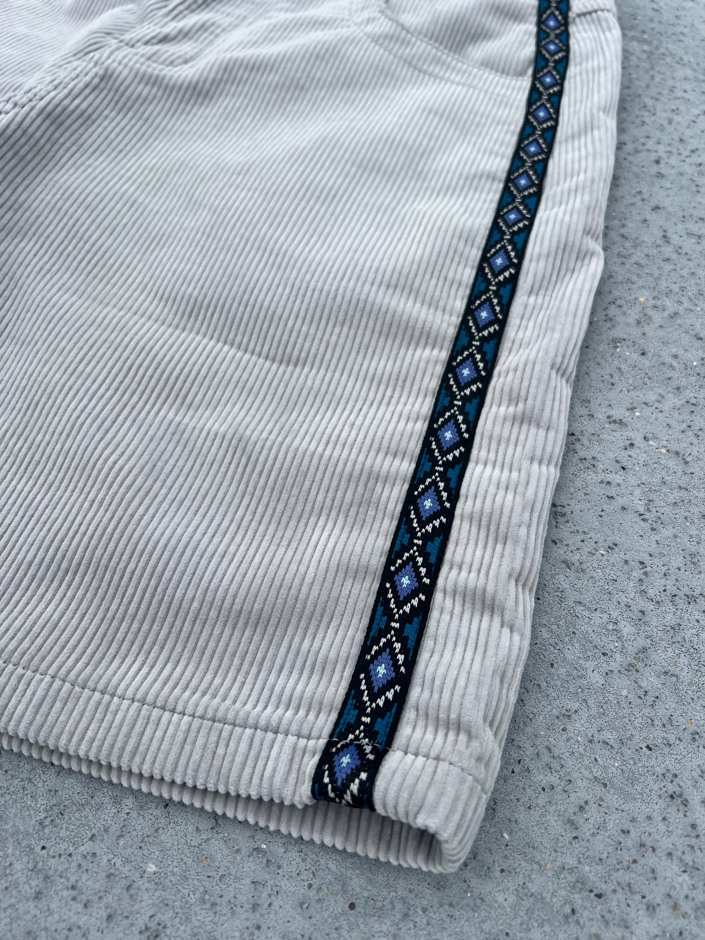 Aztec Corduroy Shorts (Gray/Blue)
