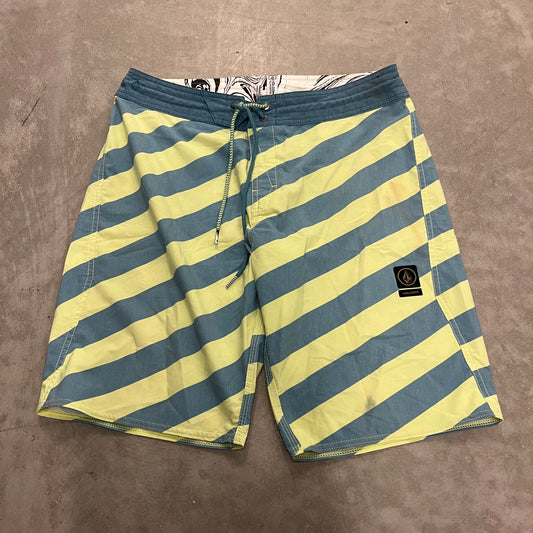Volcom Boardshorts (32)