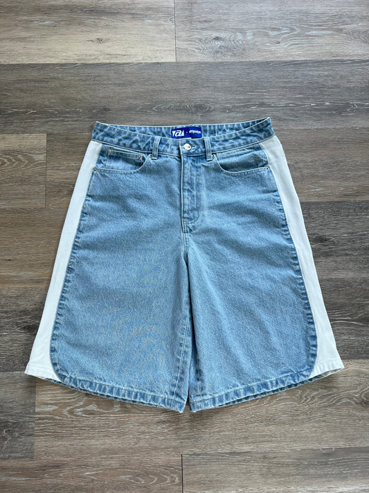 Lightwash Streamline Jorts