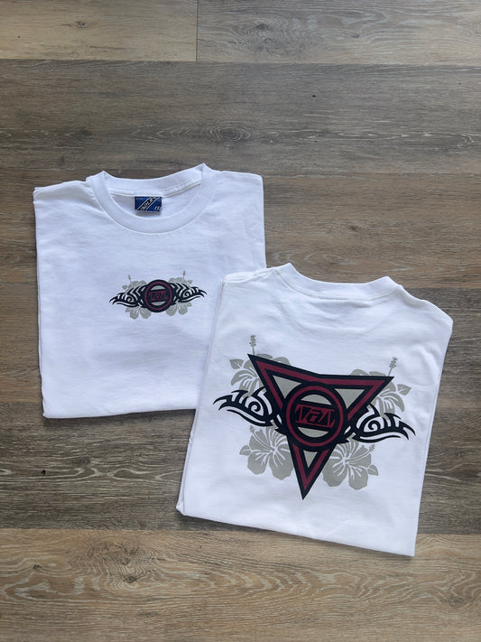 Tribiscus Tee